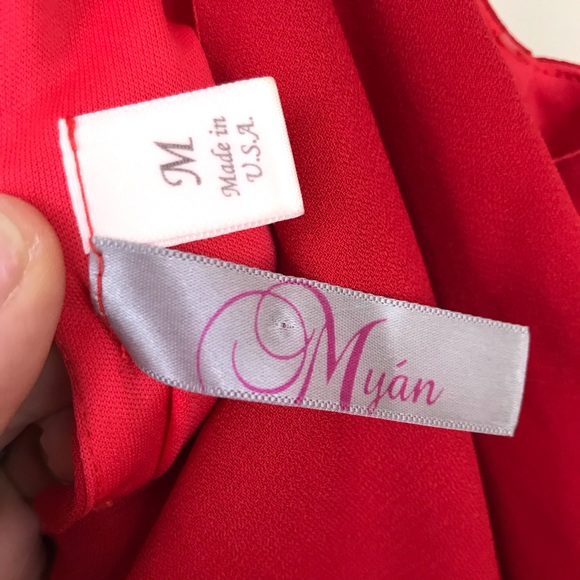 Low Back Red Dress - Picture 8 of 8